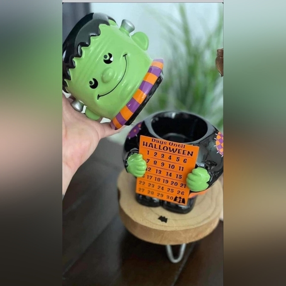 NIB "COUNTDOWN TO HALLOWEEN" Warmer Frankenstein Discontinued RARE - Picture 3 of 9